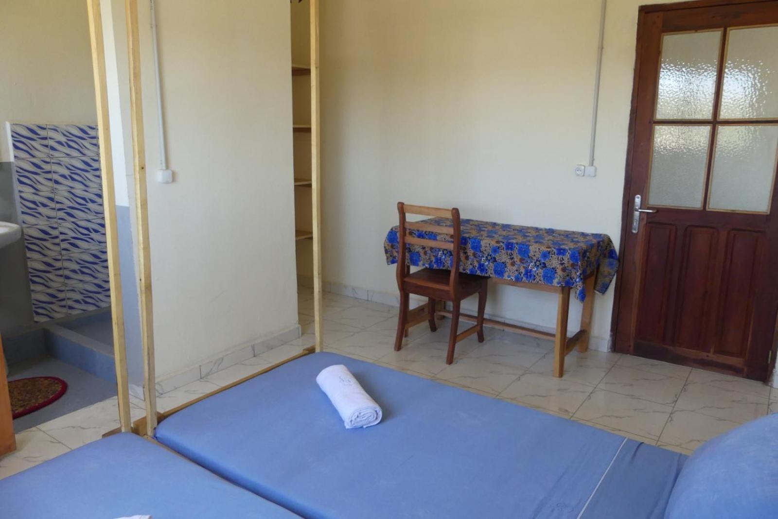 Centre Lucien Botovasoa Bed & Breakfast Antsiranana Ngoại thất bức ảnh